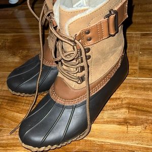 JBU Womens Duck boots size 6.5